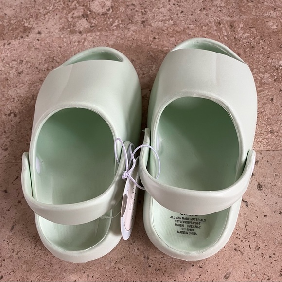 🐱 2 /$15 Mix & Match NWT Koala Toddler Kids EVA Cloud Slide Sandals Mint Green - Picture 3 of 7